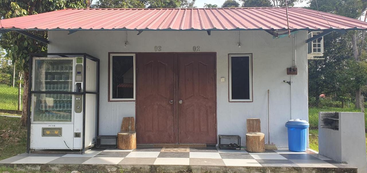 Chalet Kampong Semawar Куала-Кангсар Екстер'єр фото
